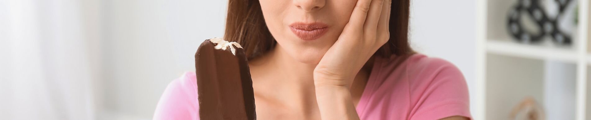 ¿Por qué tienes dientes sensibles al frío?