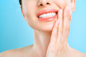 Tratamientos dentales para dientes sensibles y medicinas recomendadas en odontología